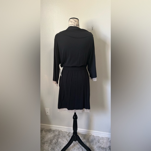 🚨Calvin Klein Sleepwear w/ sexy laces edges trim on sleeves and hem -size XS - Picture 6 of 10